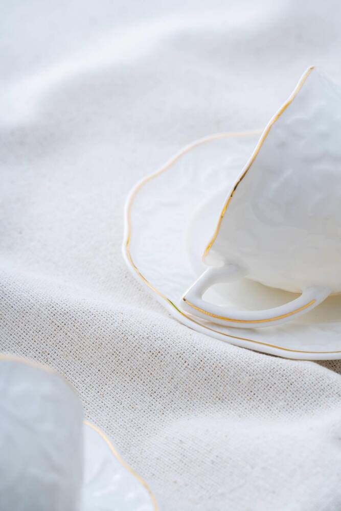 ACAR Octavia 6-Person Porcelain Tea Cup & Saucer Set (90 ml) – Gold or Silver Accents